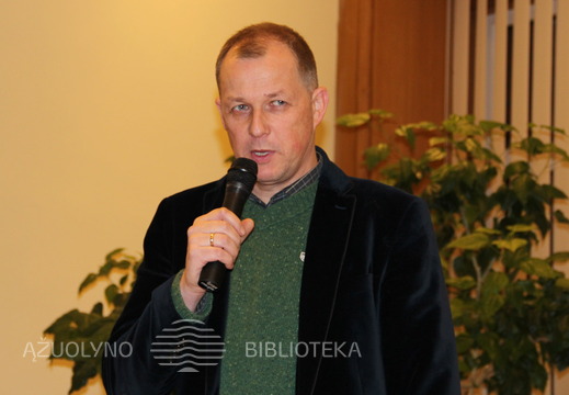 Rašytojas, poetas, kino ir teatro režisierius, dainų autorius ir atlikėjas Vytautas V. Landsbergis