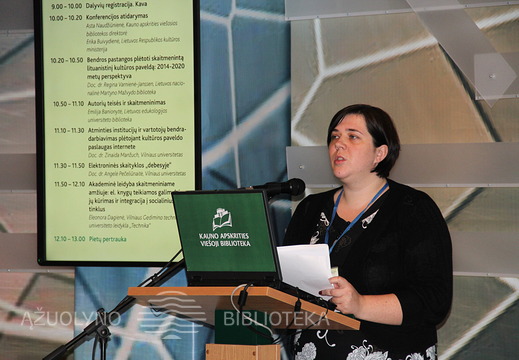 Nijolė Klingaitė-Dasevičienė, Vilniaus universiteto biblioteka