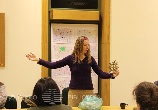 Tautodailininkės pasakojimai ir pamokymai