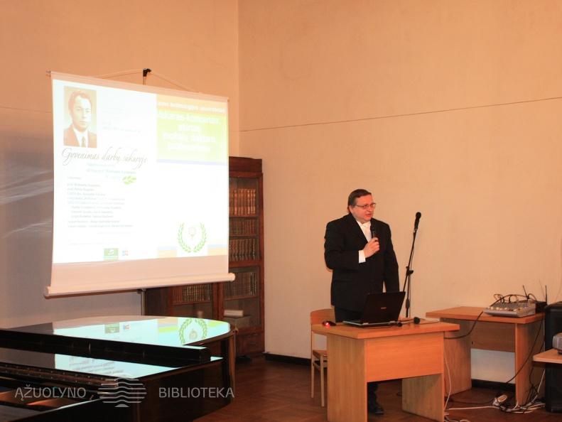 Skaidres pristato LMTA doc. Rolandas Aidukas.