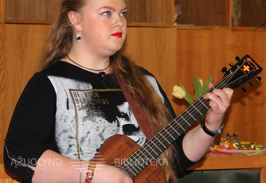 YAMAHA muzikos mokyklos mokinė Meilė