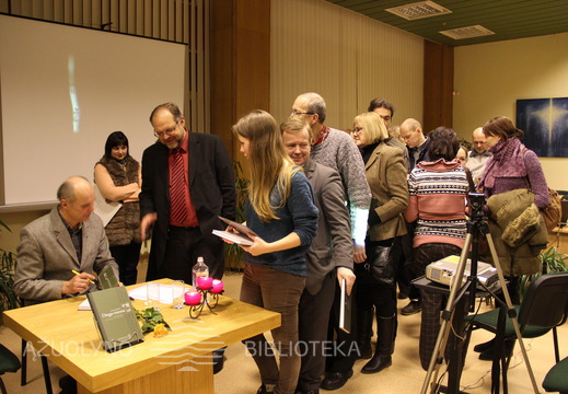 Autografų belaukiant