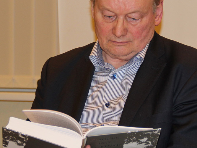 Žurnalistas, politikas Č. Juršėnas