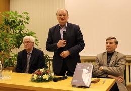 Knygos "Žmogus laiko taikinyje. Algirdas Brazauskas draugų ir oponentų akimis" pristatymas