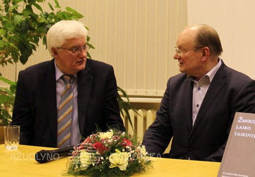 V. Kavaliauskas ir Č. Juršėnas