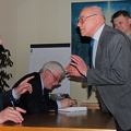 Autografų dalybos ir diskusijos