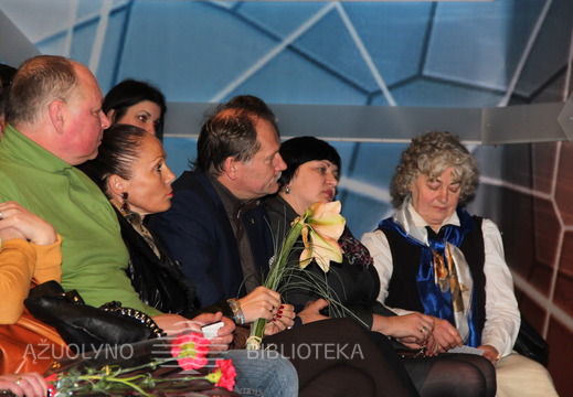 Buriuotoją sveikino gausus būrys kolegų ir draugų