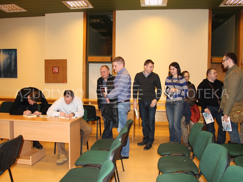 Autografų dalybos