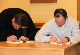 Autografų dalybos
