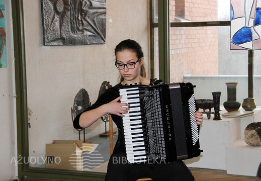 Jaunoji akordeonistė A. Volbergaitė