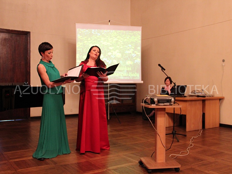 Atlikėjos: Rūta Skučienė (sopranas), Jurgita Šalčiūtė (mecosopranas).