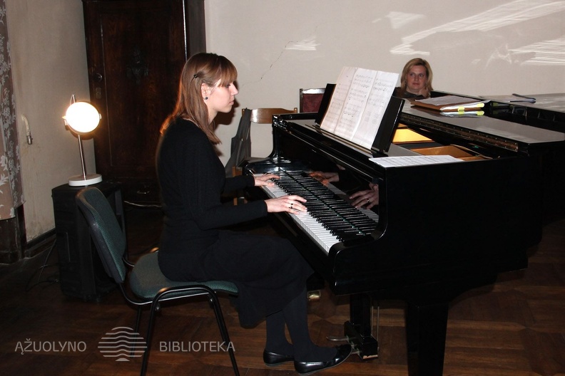 IMG8909.jpg