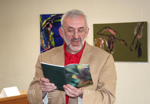 Eiles skaitė Vytautas Steponavičius