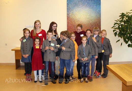 Žaliakalnio dienos centro vaikai ir LSMU Psichologijos katedros studentės