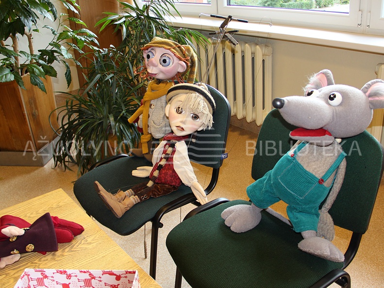 Lėlės taip pat dalyvavo teatro mokymuose