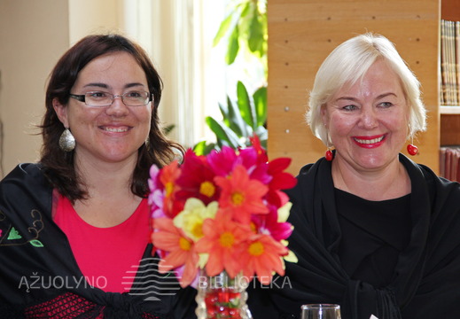 Moniką Santos ir Violetą Harvey sieja meilė Portugalijai