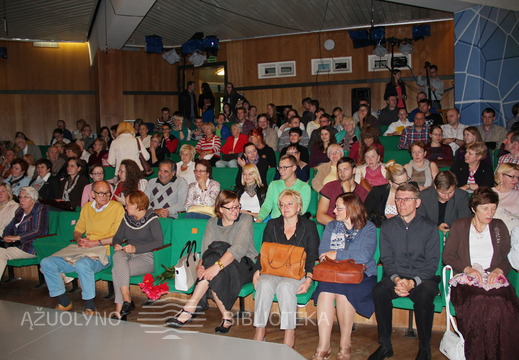 Susirinko daug kelionių mėgėjų.