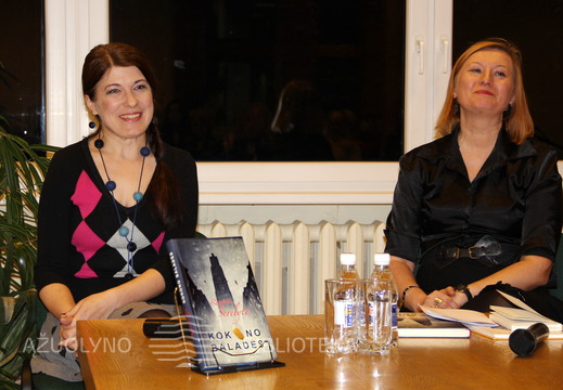 Rašytoja Renata Šerelytė ir doc. dr. Asta Gustaitienė.