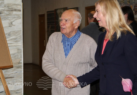 Parodos atidarymo akimirkos