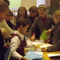 Šį kartą meno terapija buvo popieriaus lankstiniai