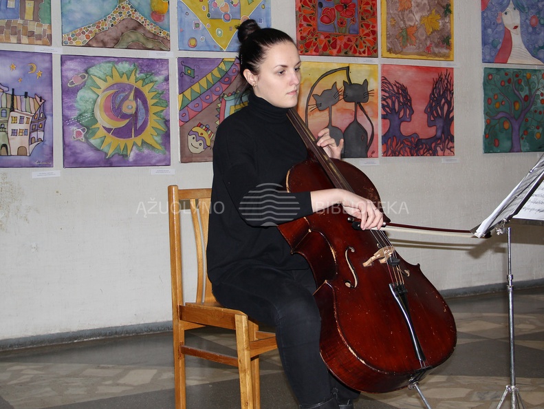 Renginio šventinę nuotaiką kūrė muzikantė Gintarė Stasiūnaitė