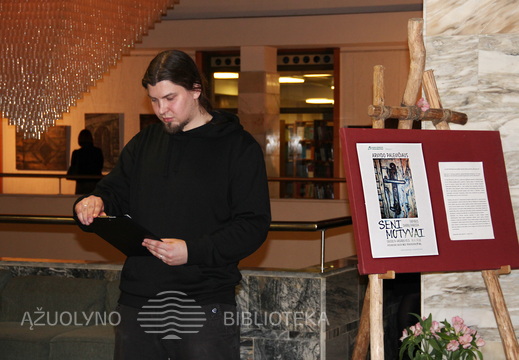 Vakaro vedėjas Povilas Ramanauskas.