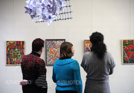 Apžiūrint ekspoziciją