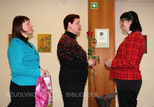 Kolegę sveikino Informacijos ir registracijos grupė