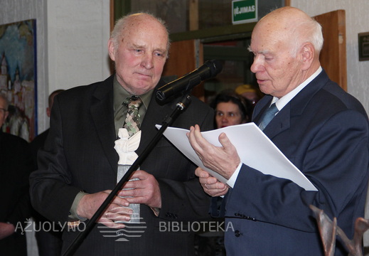 Parodos organizatoriai Vilius Ksaveras Slavinskas ir Vytautas Lagunavičius. Apdovanojimų ceremonija.
