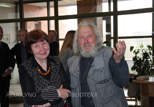 Menotyrininkė L. Šinkūnaitė ir dailininkas A.Šlapikas