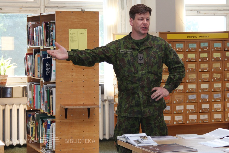 JLuk18.JPG