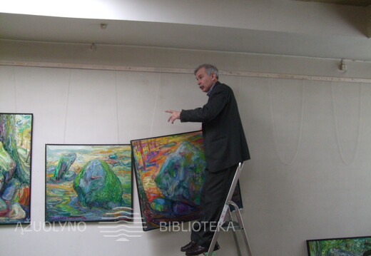 Paveikslų kabinimas