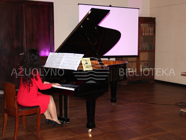 Pianistė Indrė Grušelionytė.