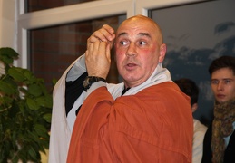Vienuolis Bo Haeng