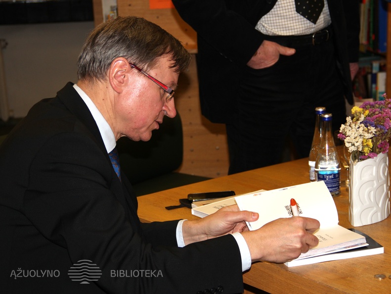 Seimo narys, poetas Egidijus Vareikis
