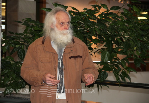 Menininkas Romaldas Kusas