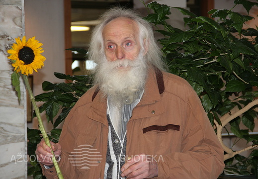 Menininkas Romaldas Kusas