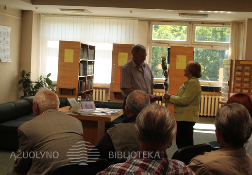 Sveikinimai parodos autoriui 