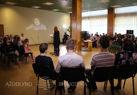 Vasara su knyga atidarymas