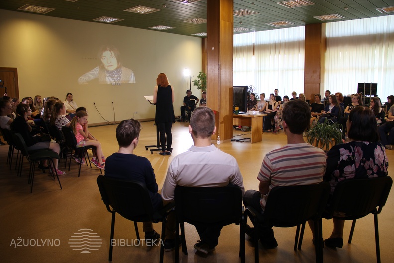 2016-06-01.Vasara su knyga atidarymas. KAVB (24).JPG