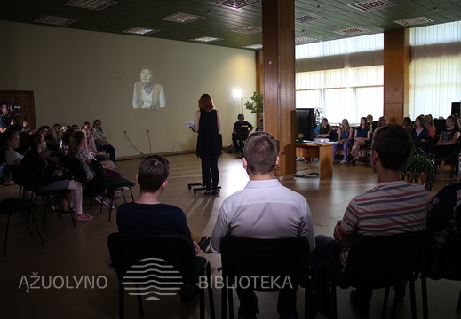 Vasara su knyga atidarymas