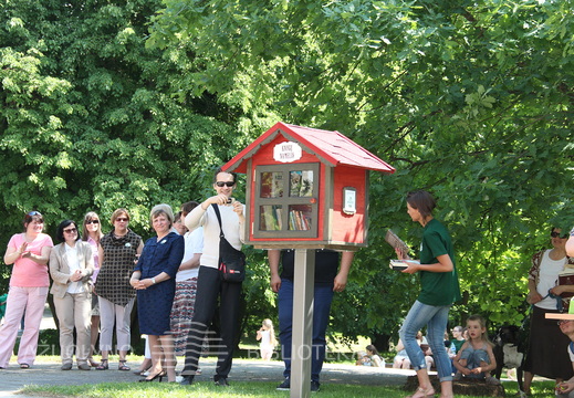 Vasara su knyga atidarymas