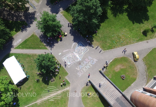 Vasara su knyga atidarymas