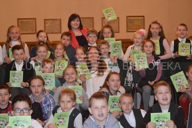 Visi renginyje dalyvavę vaikai gavo dovanų autorės knygą „Aš esu Tomas, seklys“