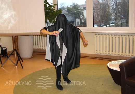 Teatro edukacija su Birute Mar