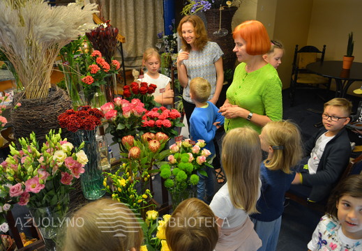 Skaitymai „Pražydęs kaktusas“ floristikos salone „Ryto rasa“