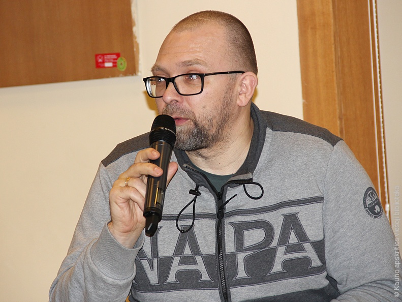 Menotyrininkas dr. Vaidas Petrulis