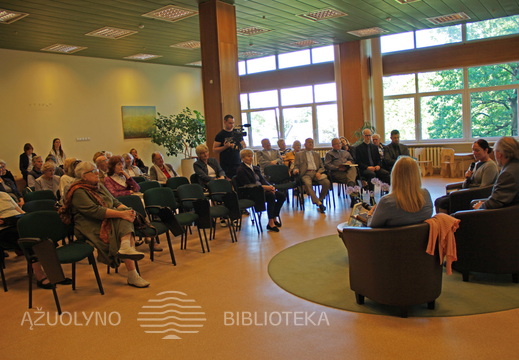 „Konfucijus ir Kristus“ – naujausios Romualdo Dulskio knygos pristatymas