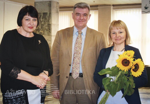 KAVB direktorė Asta Naudžiūnienė, Kroatijos Respublikos ambasados laikinasis reikalų patikėtinis ponas Krešimir Kedmenec ir atstovybės vadovo asistentė Jurga Jozič