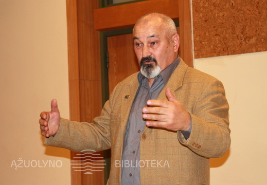 Knygos apie totorius pristatymas